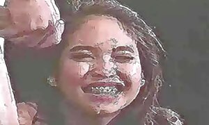 فيديو إباحي جميلة سمراء يحصل مارس الجنس من الصعب جدا في الحمار سكسي حيوان مع بنت