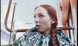 فيديو إباحي مكان ممثلي لذيذ من سكس حصان وحريم جميلة