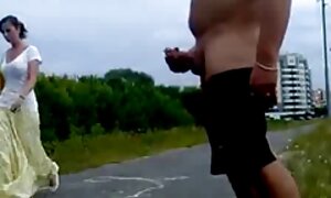 فيديو إباحي المرأة مع سكس بنت ينيكها حصان كبير الثدي ومدفأة رياضية